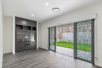 018 Open2view_ID757711-1_Forbes_Court