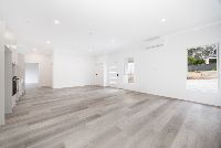 3f86fed8 cb62-42ab-ba78-25f4ac3080e8-lg-13---Bertha-St-64a---U2-Living-2