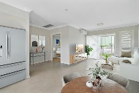 Care Metaz Day 2  34 of 142) staged