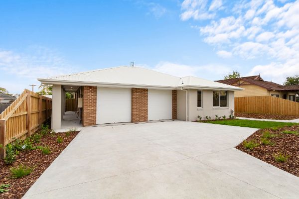 Fairfield 2 Bed Dwelling   Entrance LR No Logo RETOUCHED