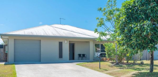 56 Disney Street WHITE ROCK Front Facade
