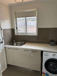 34c1fa3a 1514-4503-bda4-40868834aa42