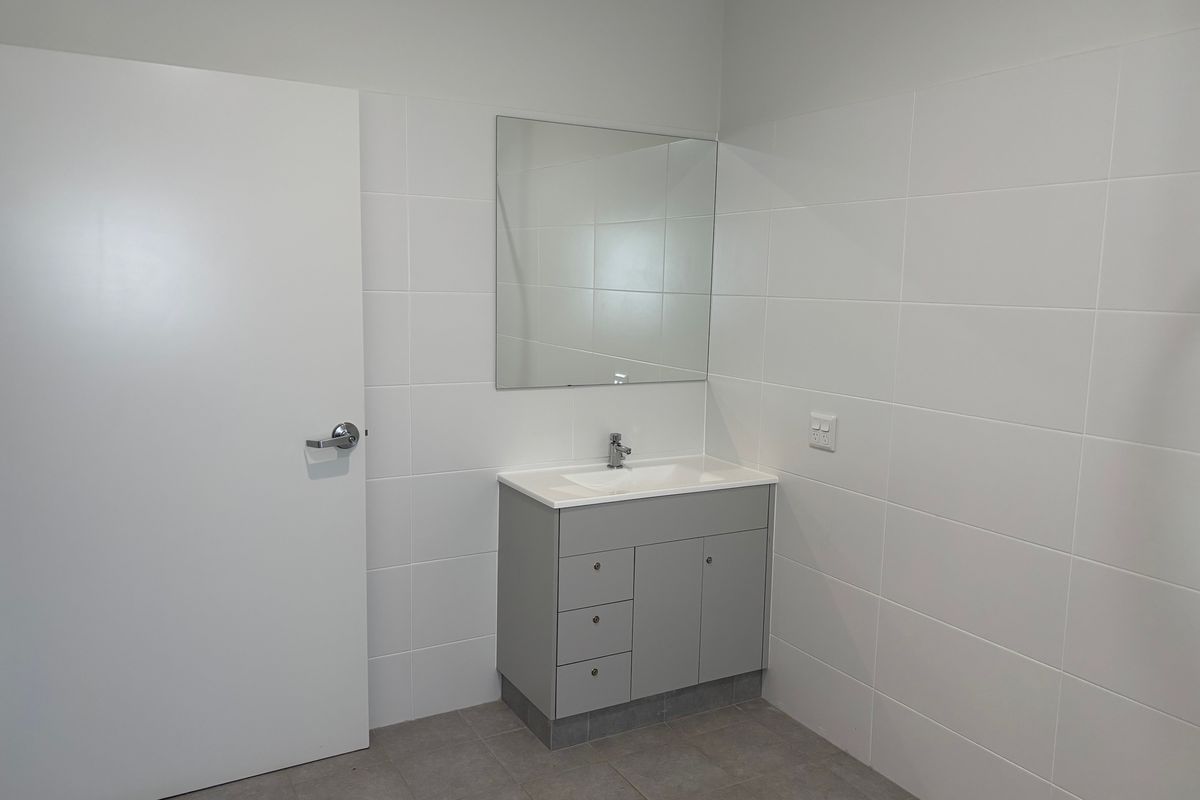 Conifer Ave 19   Bath