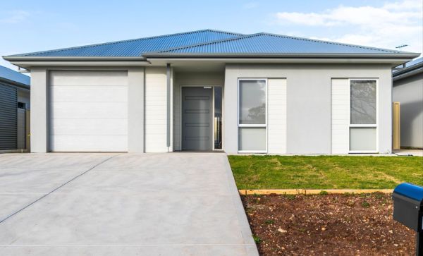 Seaford Meadows House Pic