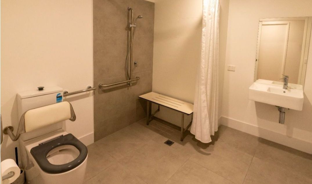 415a2481 ae07-4739-bcd9-d17b6dd91a79-lg-4