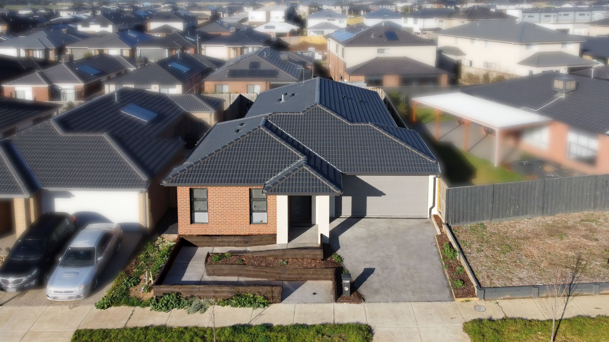 E275C132 3A80-42CA-B164-1866A698E9D4