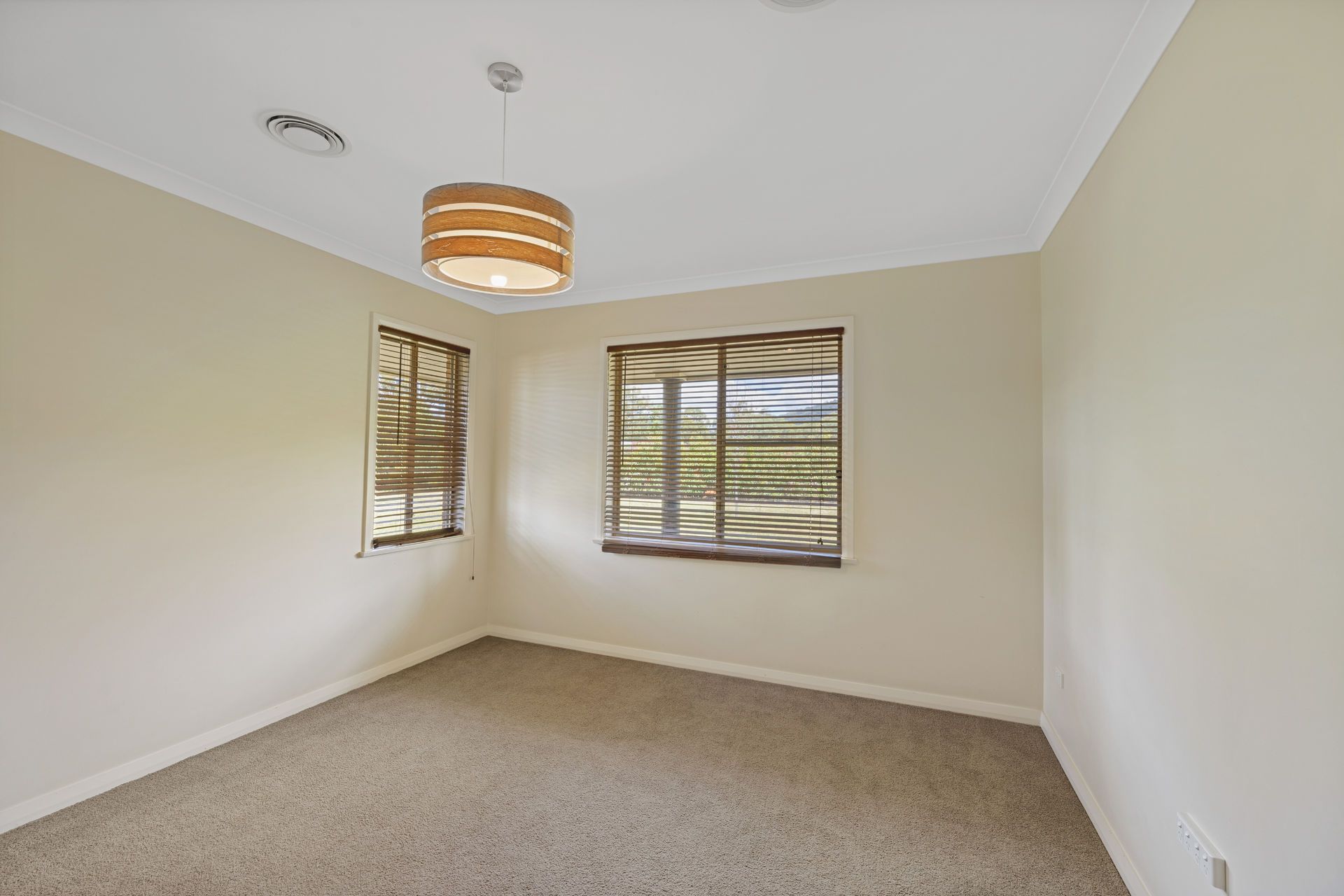 176275372903116156 rsd