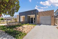 Facade Right 1 LR No Logo