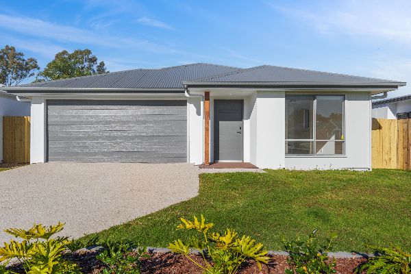 011 Open2view_ID953594-16_Owl_Court__Caboolture