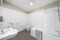 Care Metaz Day 2  64 of 142) staged