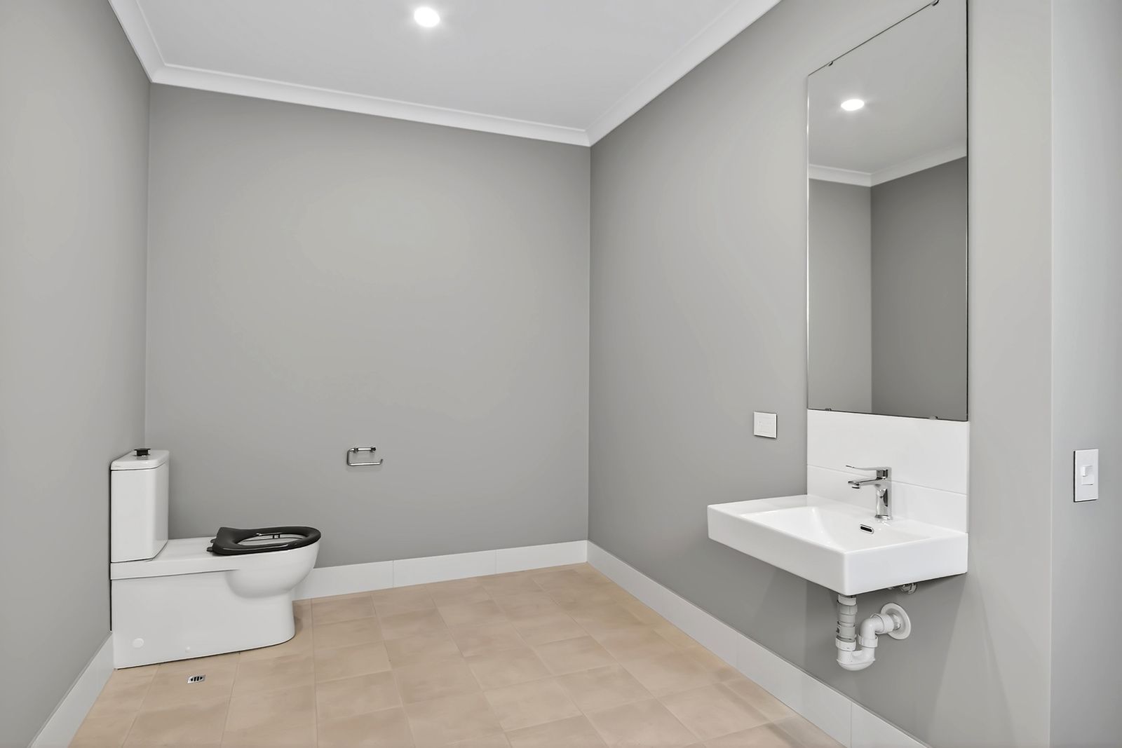 008 Open2view_ID979625-13_Overbeck_Street__Ashby