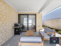 30 R6II4364-2- watermarked