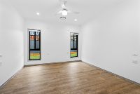 PROFESSIONAL PHOTO   LOW RES 9