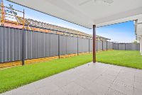 PROFESSIONAL PHOTO   LOW RES 2