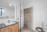 009 Open2view_ID900078-50_Cypress_Circuit__Fernvale