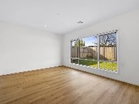 008 Open2view_ID884257-9_Boronia_Avenue