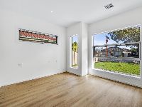 011 Open2view_ID884257-9_Boronia_Avenue