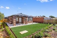 Lois   Backyard 1 LR No Logo