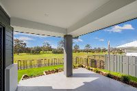 007 Open2view_ID772088-21_Portrush_Avenue