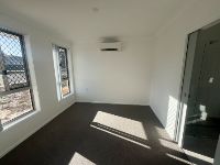 bedroom 1   734 Kent St Maryborough edit