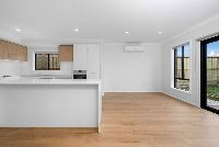 005 Open2view_ID779470-18_Avaward_St_5_11zon