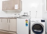 SIL022 LR_Maitland_laundry