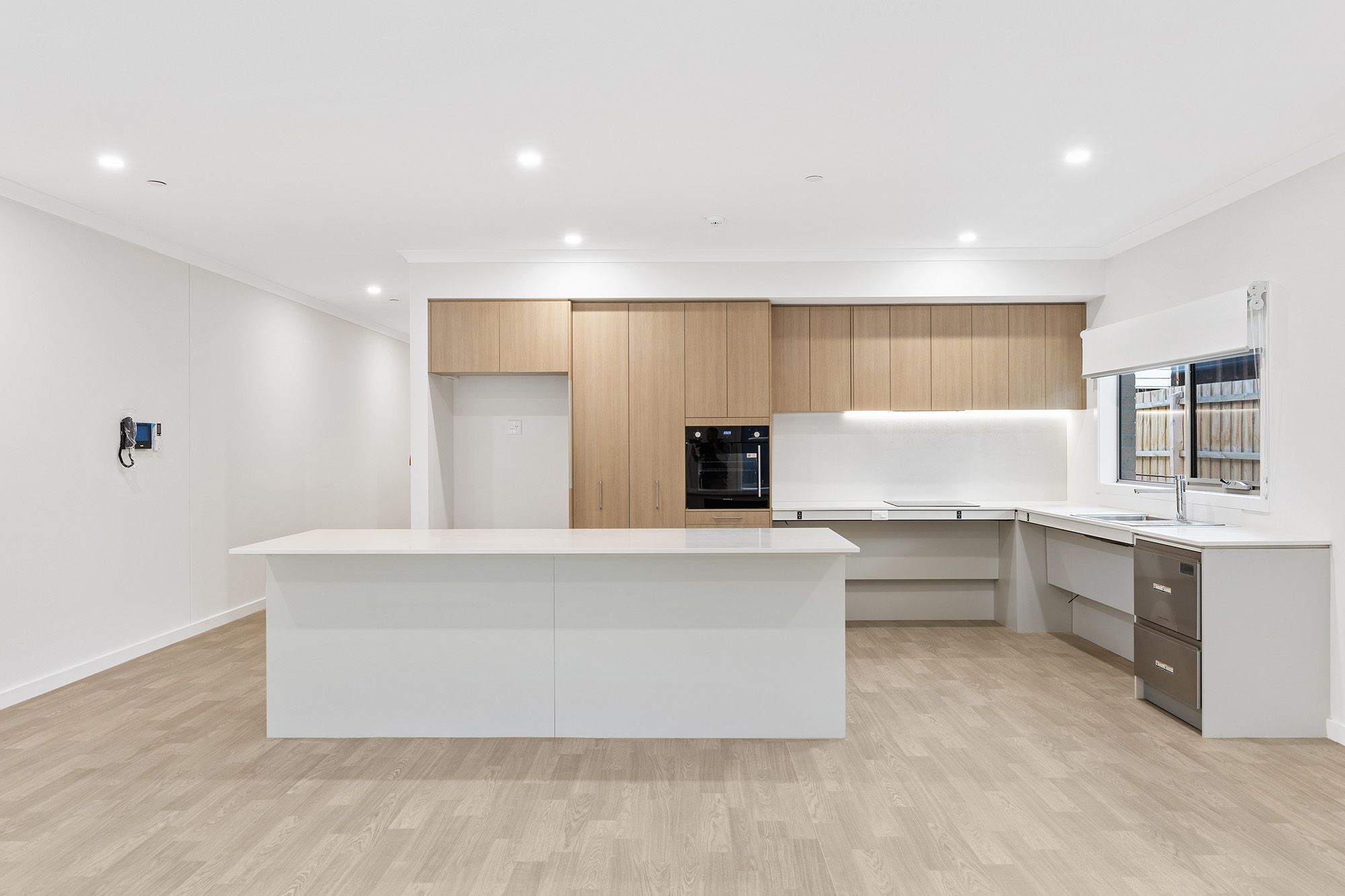 Smith HPS   Dining and Kitchen LR No Logo