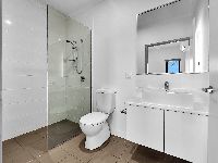 Bathroom Pasco_Drive2 copy