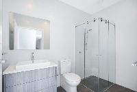 007 Open2view_ID788610-3_Bungama_Street