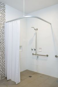 34 SILL039_LR_holmesville_shared bathroom