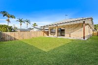 017 Open2view_ID958246-12A_Daydream_Street