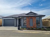 b5fcdbec e054-4f04-961f-d17c4975e315 2