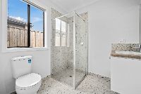 005 Open2view_ID779471-1_Empress_St