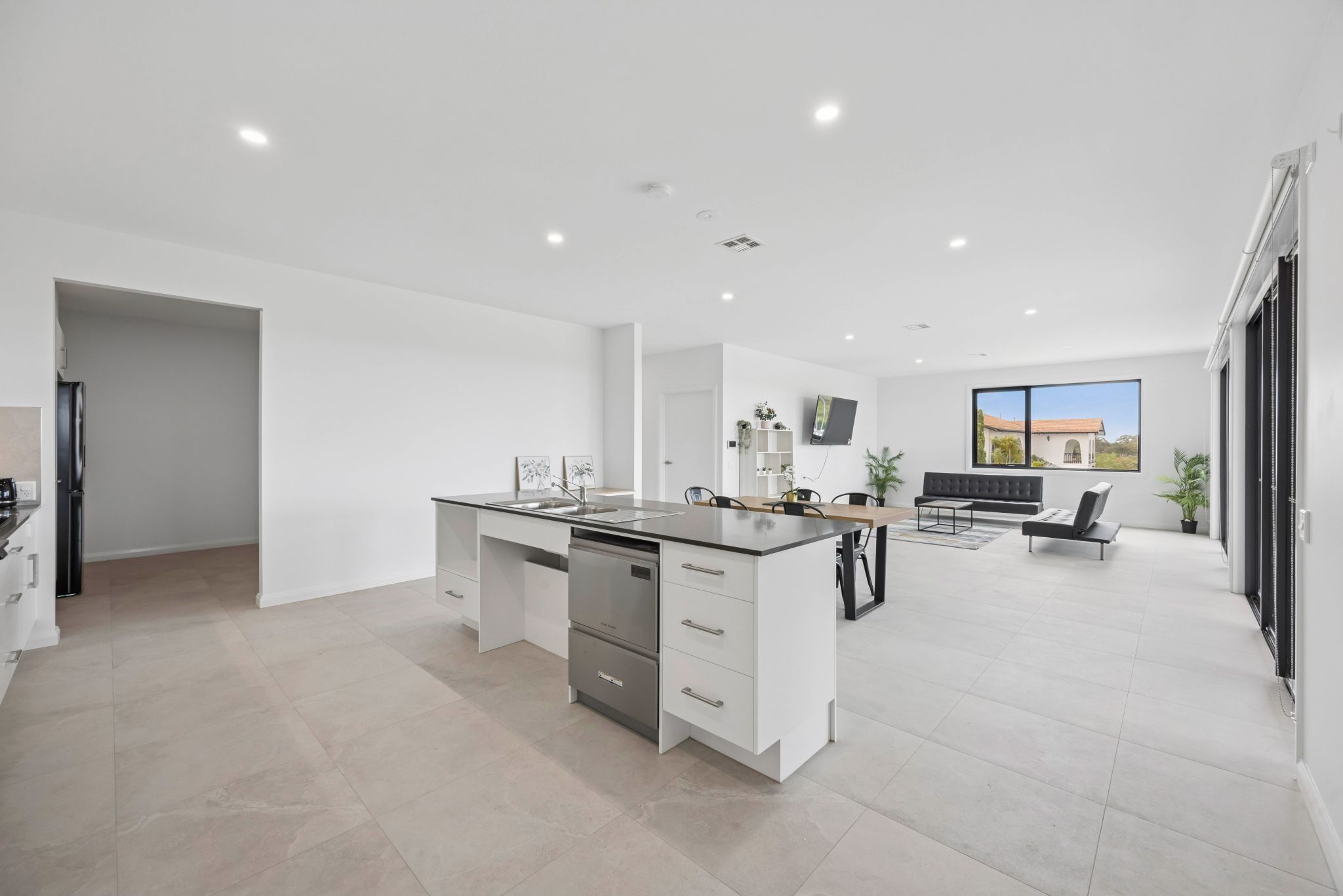 12 print-49-Bainton-Cres-12