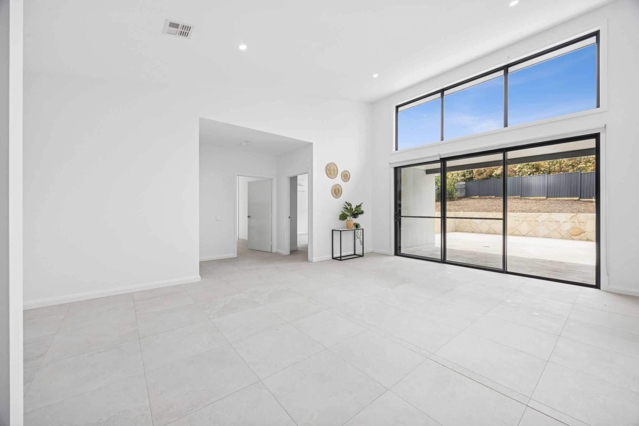 16 print-49-Bainton-Cres-16