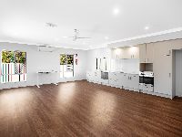 002 Open2view_ID829252-9_Turnberry_Avenue