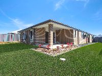 006 Open2view_ID829252-9_Turnberry_Avenue