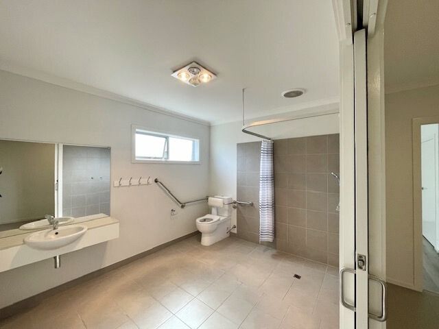 8fb69914 4004-47d9-ae8d-55308258ef9a