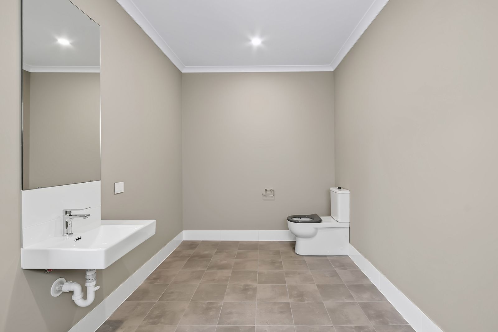 009 Open2view_ID979624-15_Overbeck_Street__Ashby