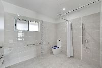 Santal St 31   Ensuite 1