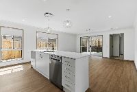 014 Open2view_ID966589-7_Elderberry_Street