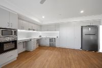 3   Firewheel Pde 16 - Kitchen