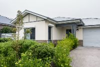 SIL036 LR_bolwarra heights_outdoor