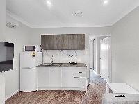 Apartment 5 2[8].jpg