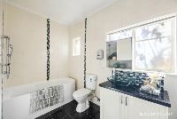 17739831 9_1_250901_121844-w1500-h10001767481972