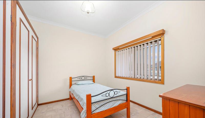 campsie dryden   bedroom 2