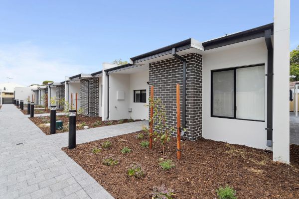 WEB 2 50 Penguin Rd  Shoalwater 13