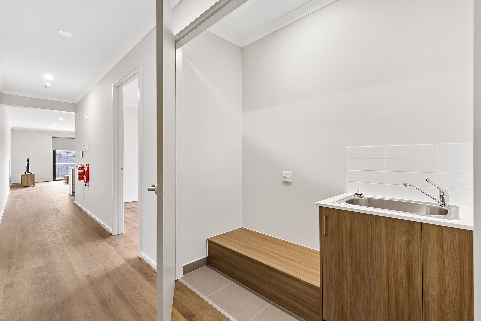 European Laundry LR No Logo