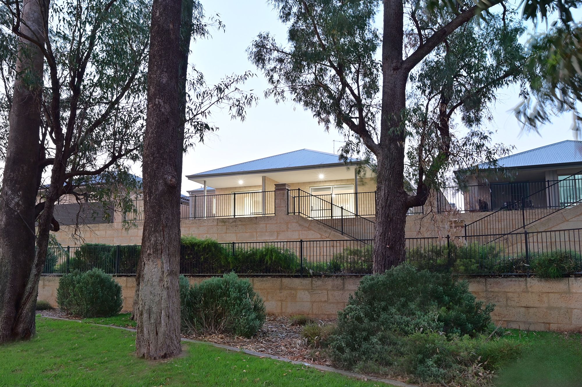 WEB Y25 681 16 Bannerdale Rd-28