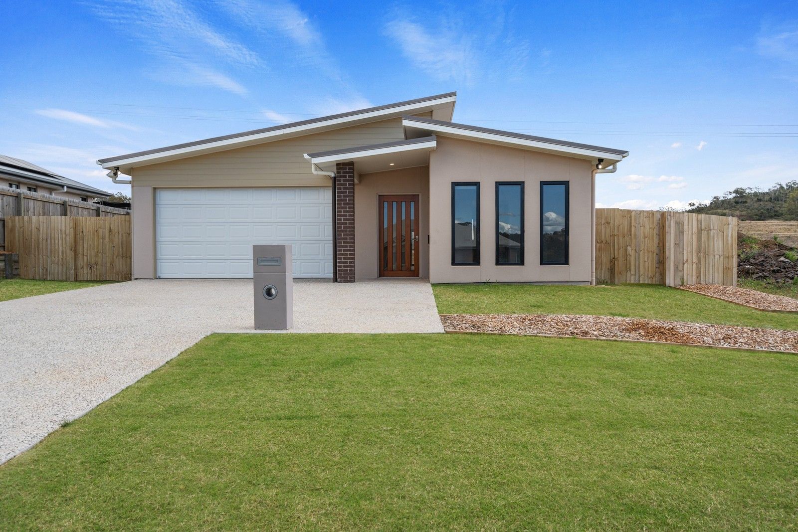 963ab39c 86f9-4dca-a83f-15295b33b3e0